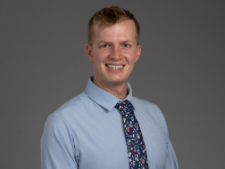 Head shot Drew Hollender