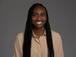 Head shot Michellai Parks