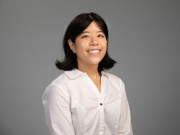 Jennifer Lor headshot