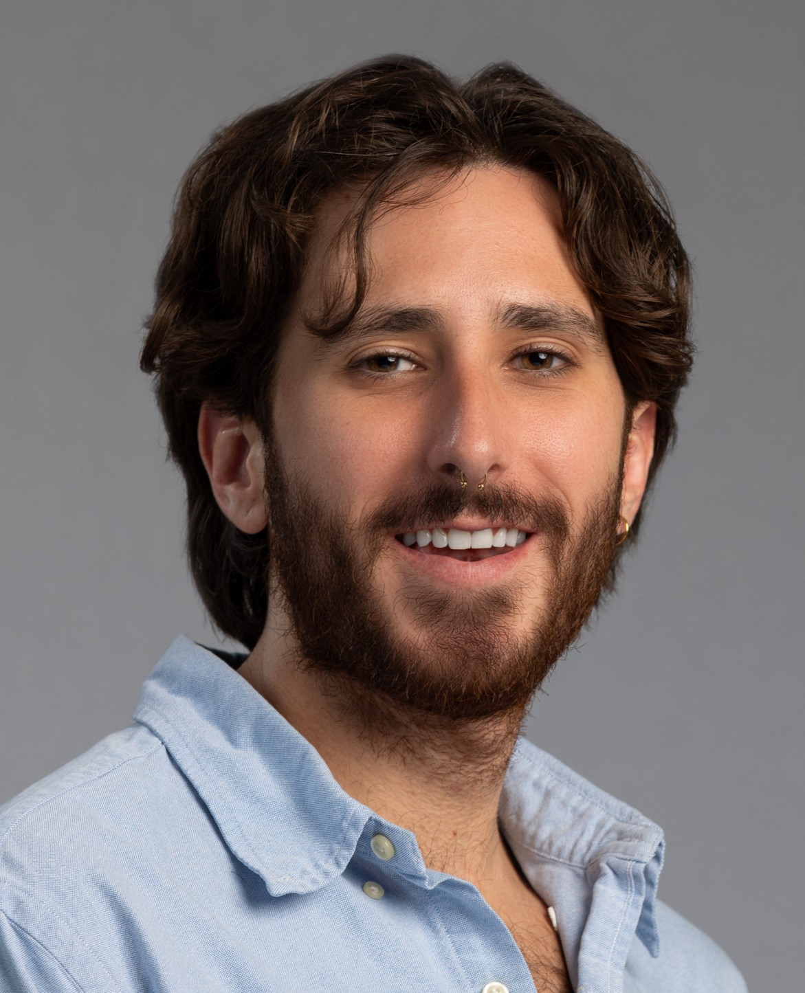 Joshua Savage headshot