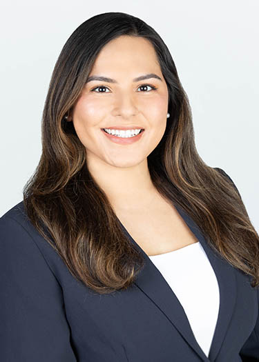 Stephany Valladares, MD