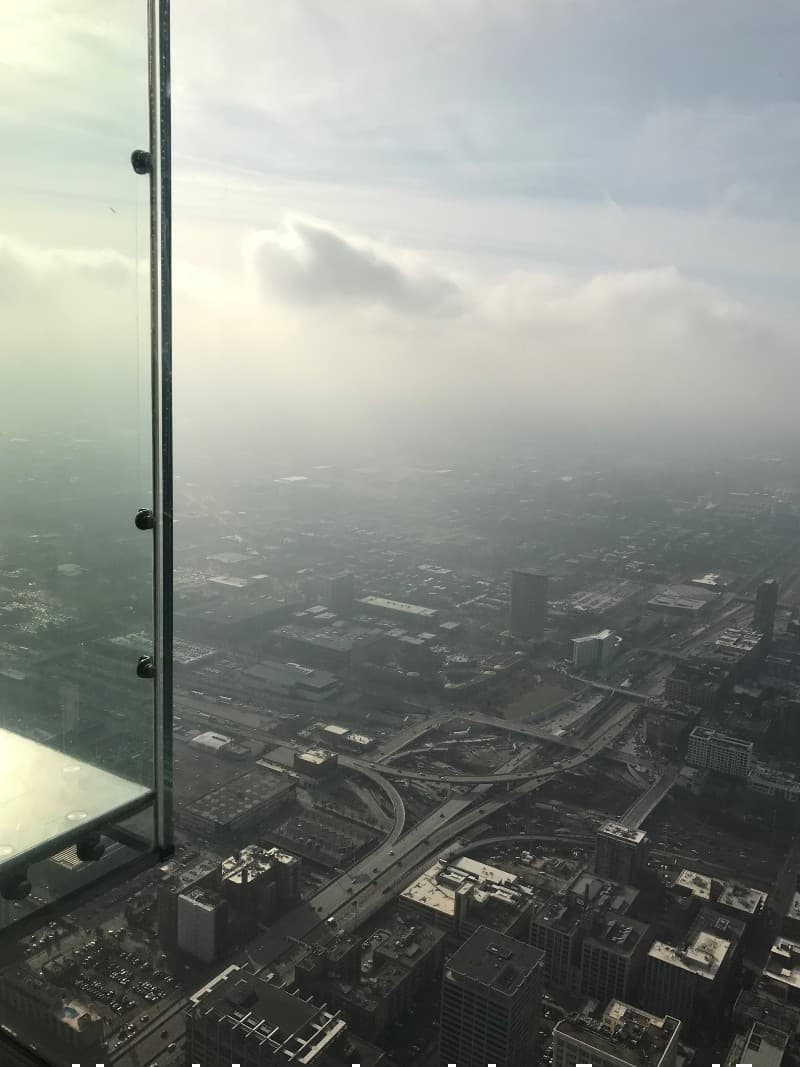 A view of Chicago from the top of the Willis Tower.