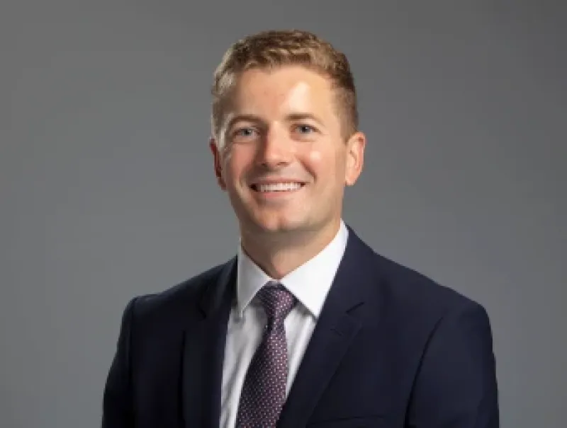 Headshot of Christopher Greb