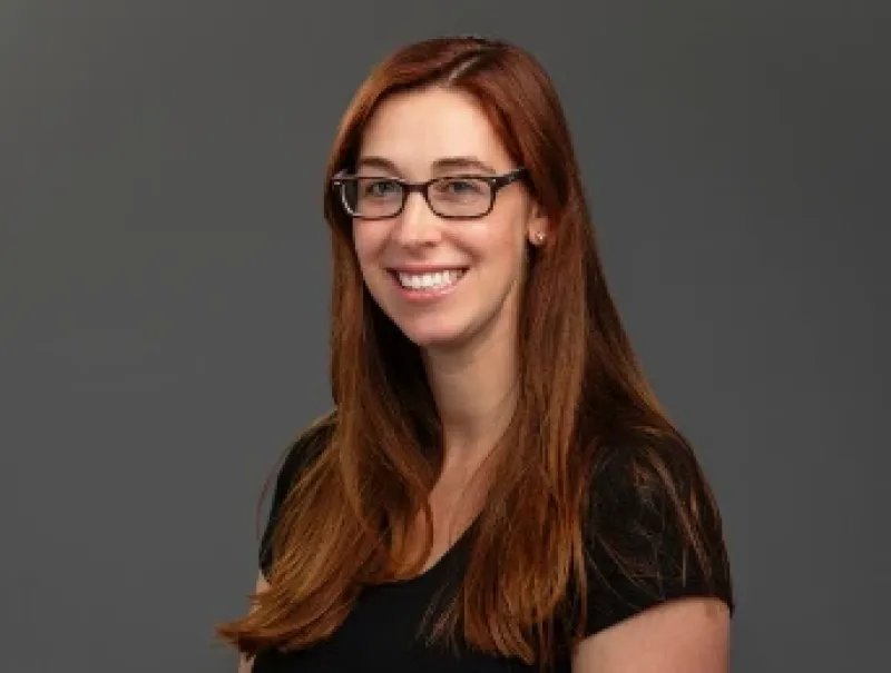 Headshot of Colleen Haynes