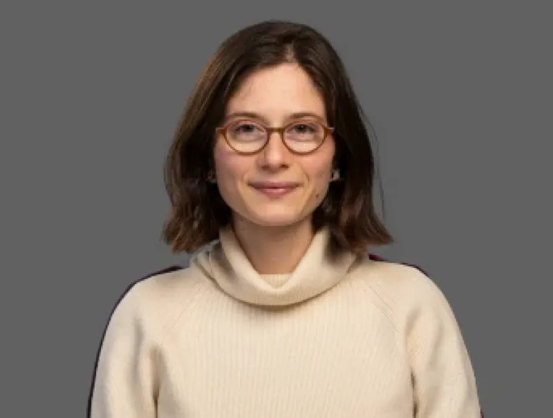 Headshot of Eva Moskowitz