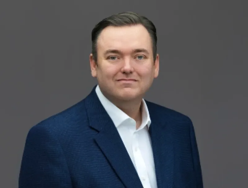 Headshot of John L. Hamilton, MD, PhD