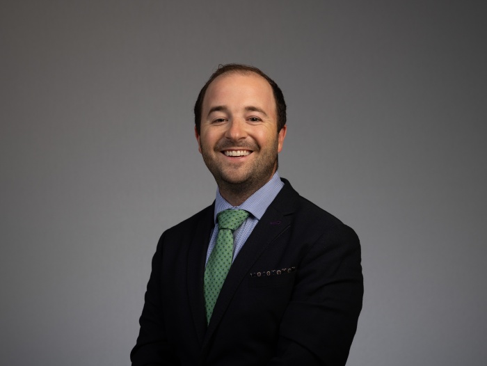 Dr John Flores