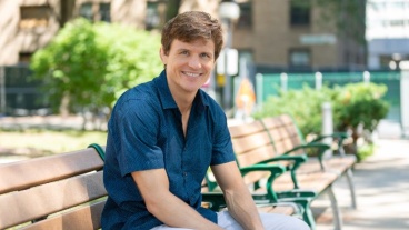 Perfusion Technologist Student Channels Isaac Newton, Name-Drops Fig Newtons