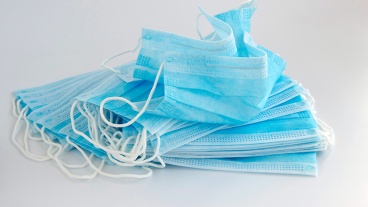 Rush Medical Students Organize PPE Collection Drive