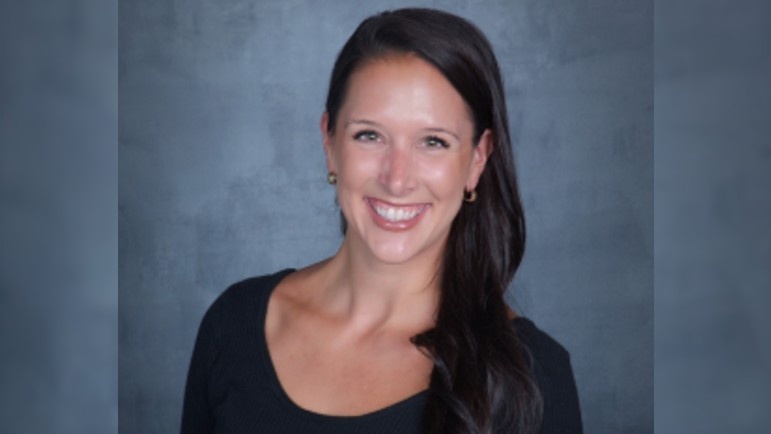 Katie Collins, DNP, APRN, NNP-BC headshot