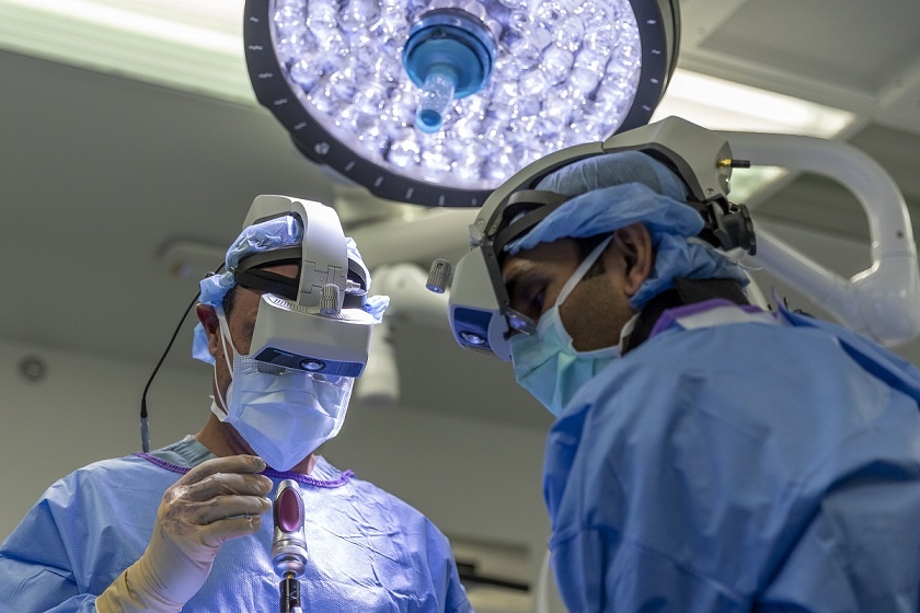 New Technology Simulates X-Ray Vision for Surgeons